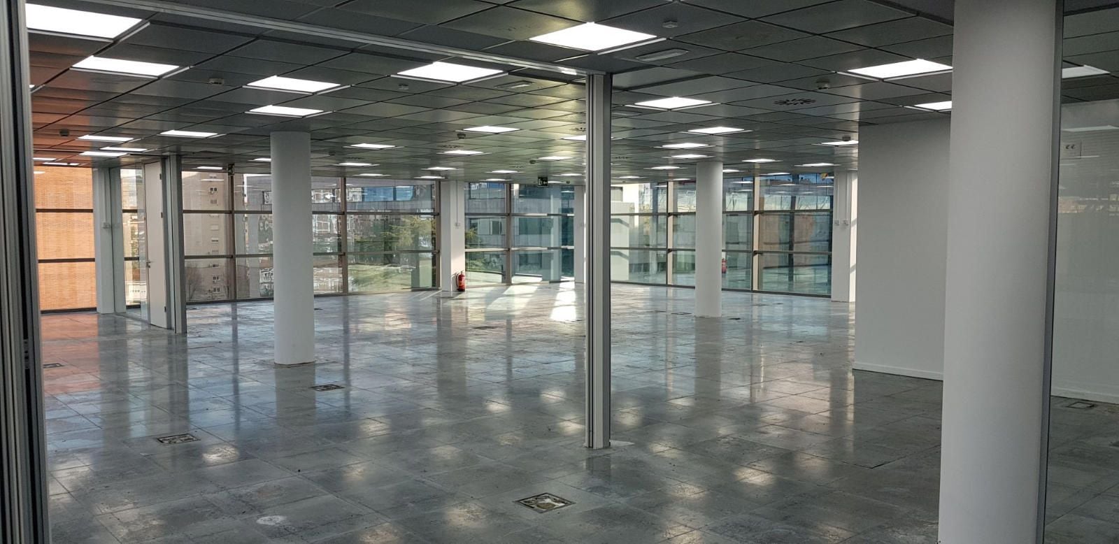Calle de Torrelaguna, 77, Madrid, Madrid for lease Interior Photo- Image 1 of 6