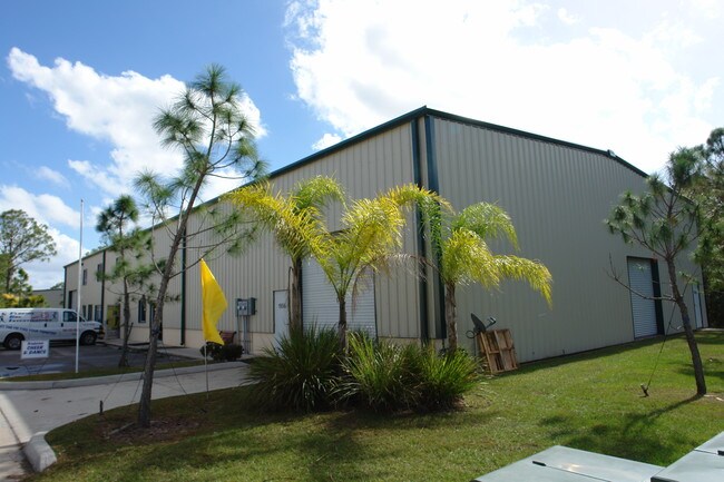 More details for 1944-1962 60th Pl E, Bradenton, FL - Flex for Lease