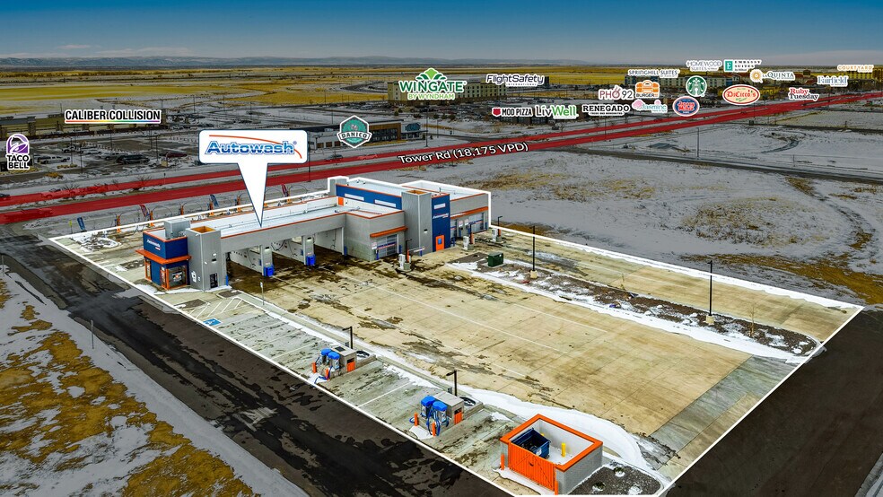 6552 Tower Rd, Denver, CO à vendre - Photo du bâtiment - Image 2 de 5