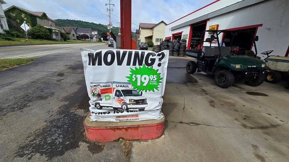 311 W Broad St, New Bethlehem, PA à vendre - Photo du bâtiment - Image 3 de 10