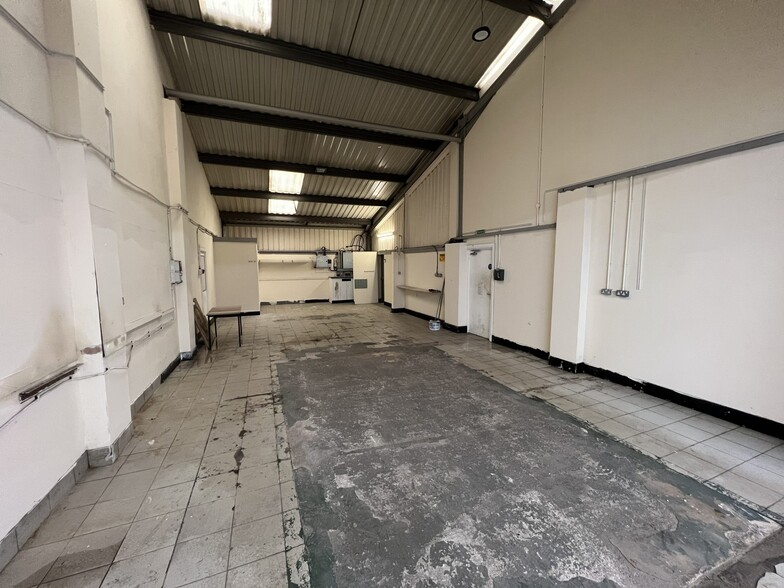 Lyncastle Way, Warrington for lease - Interior Photo - Image 3 of 5