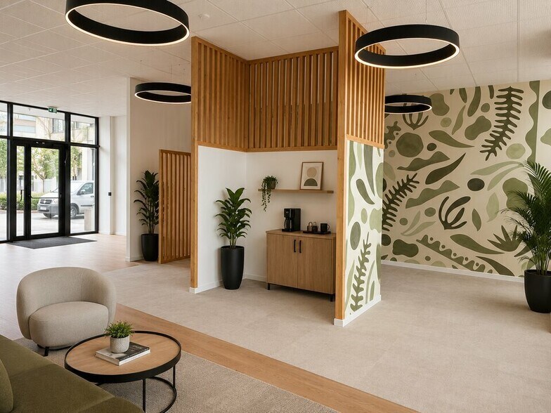 10 Place Ravesies, Bordeaux for lease - Interior Photo - Image 3 of 16