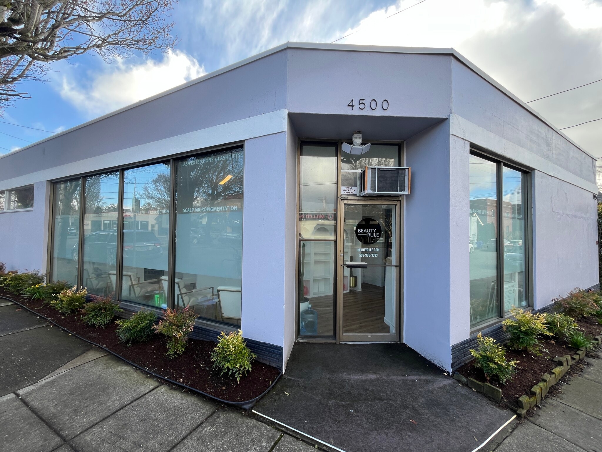 4500 NE Sandy Blvd, Portland, OR for lease Building Photo- Image 1 of 21