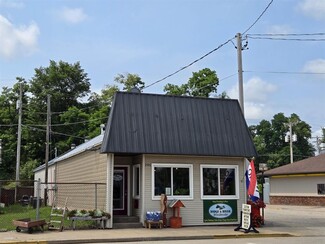 Plus de détails pour 201 S Main St, Necedah, WI - Bureau à vendre