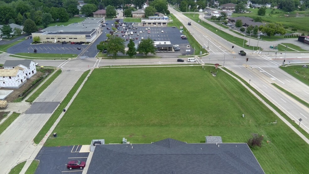 Arthur Drive, Milton, WI for sale - Building Photo - Image 2 of 5