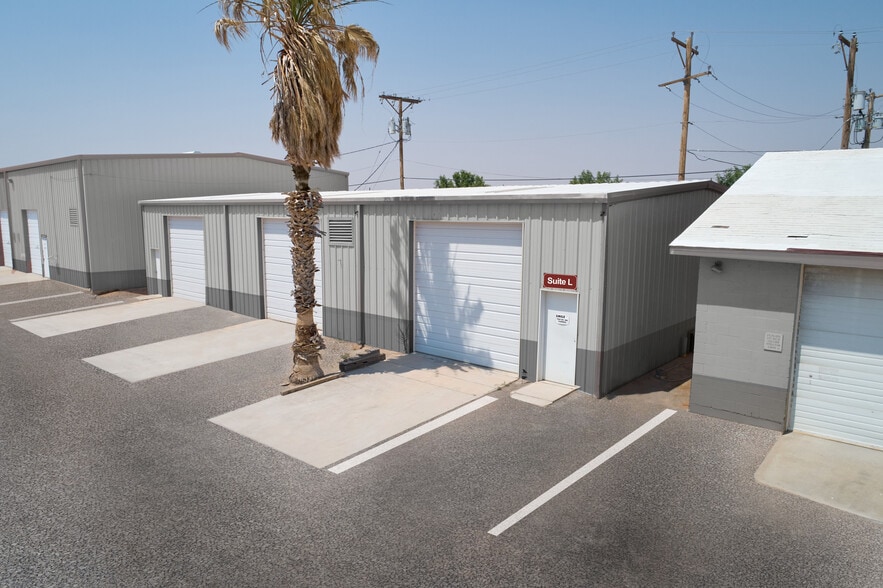 10893 Dyer St, El Paso, TX for lease - Building Photo - Image 1 of 10