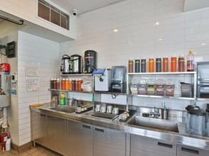 2244 Pacific Coast Hwy, Lomita, CA for lease Interior Photo- Image 2 of 5