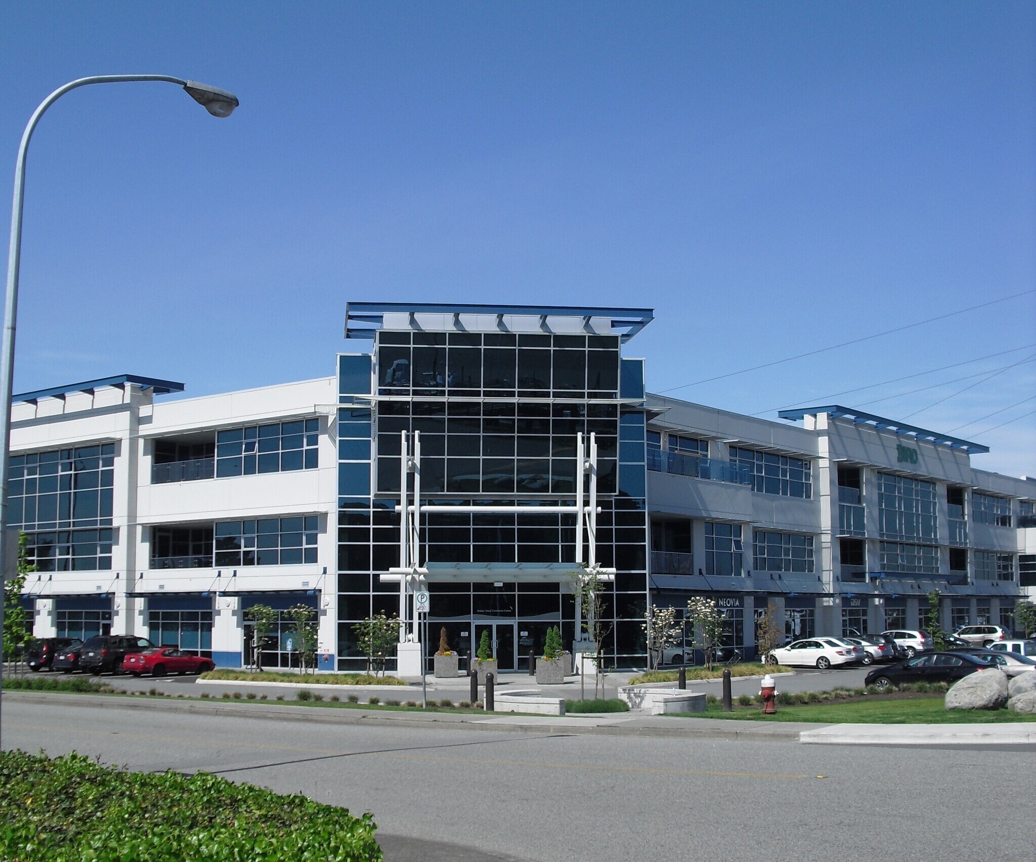 6900 Graybar Rd, Richmond, BC for lease Building Photo- Image 1 of 4