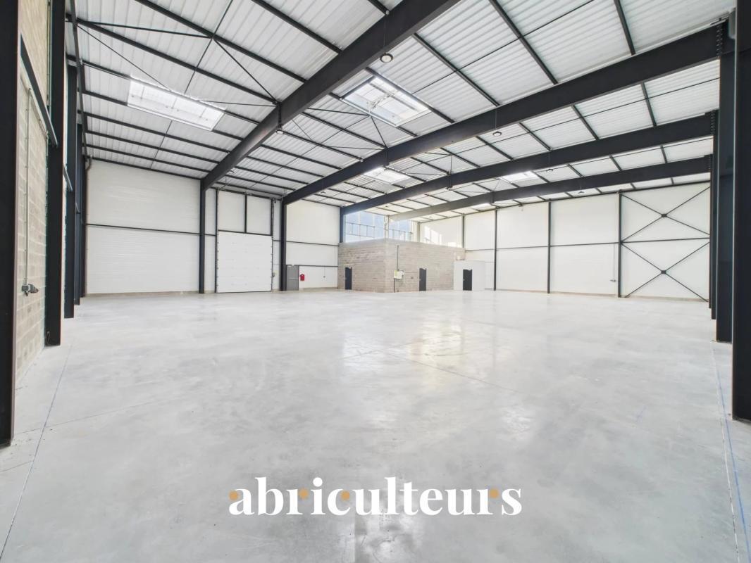 Industrial in Chartres for sale Building Photo- Image 1 of 5