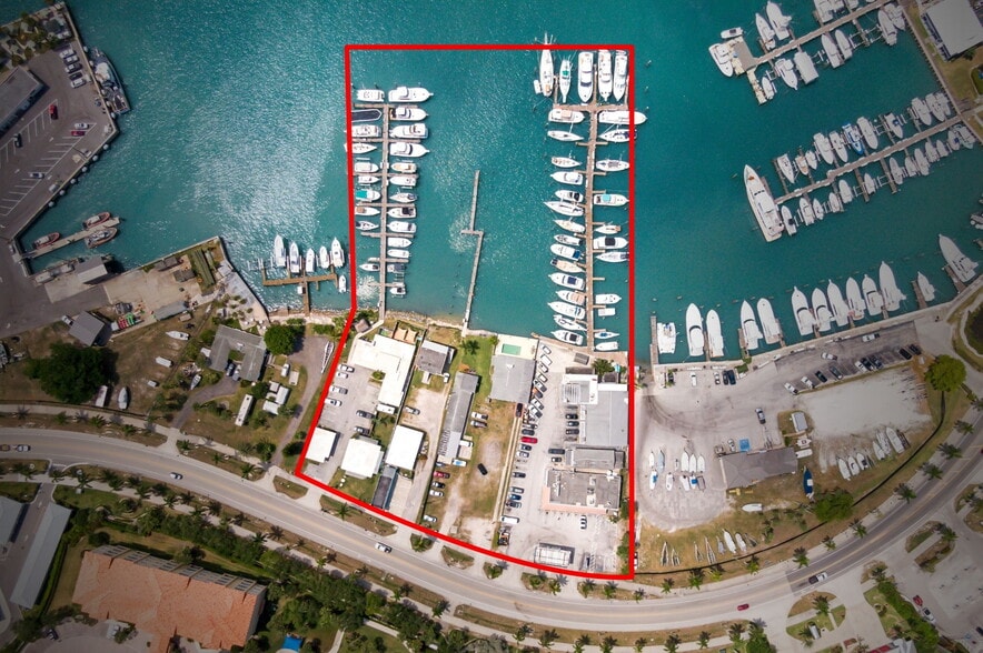 Seaway Marina, Fort Pierce FL portfolio of 3 properties for sale on LoopNet.ca - Building Photo - Image 3 of 13