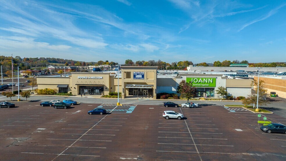 Route 724, Pottstown, PA à louer - Photo du bâtiment - Image 3 de 4