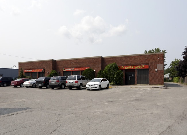 More details for 428 Dunlop St W, Barrie, ON - Retail for Sale