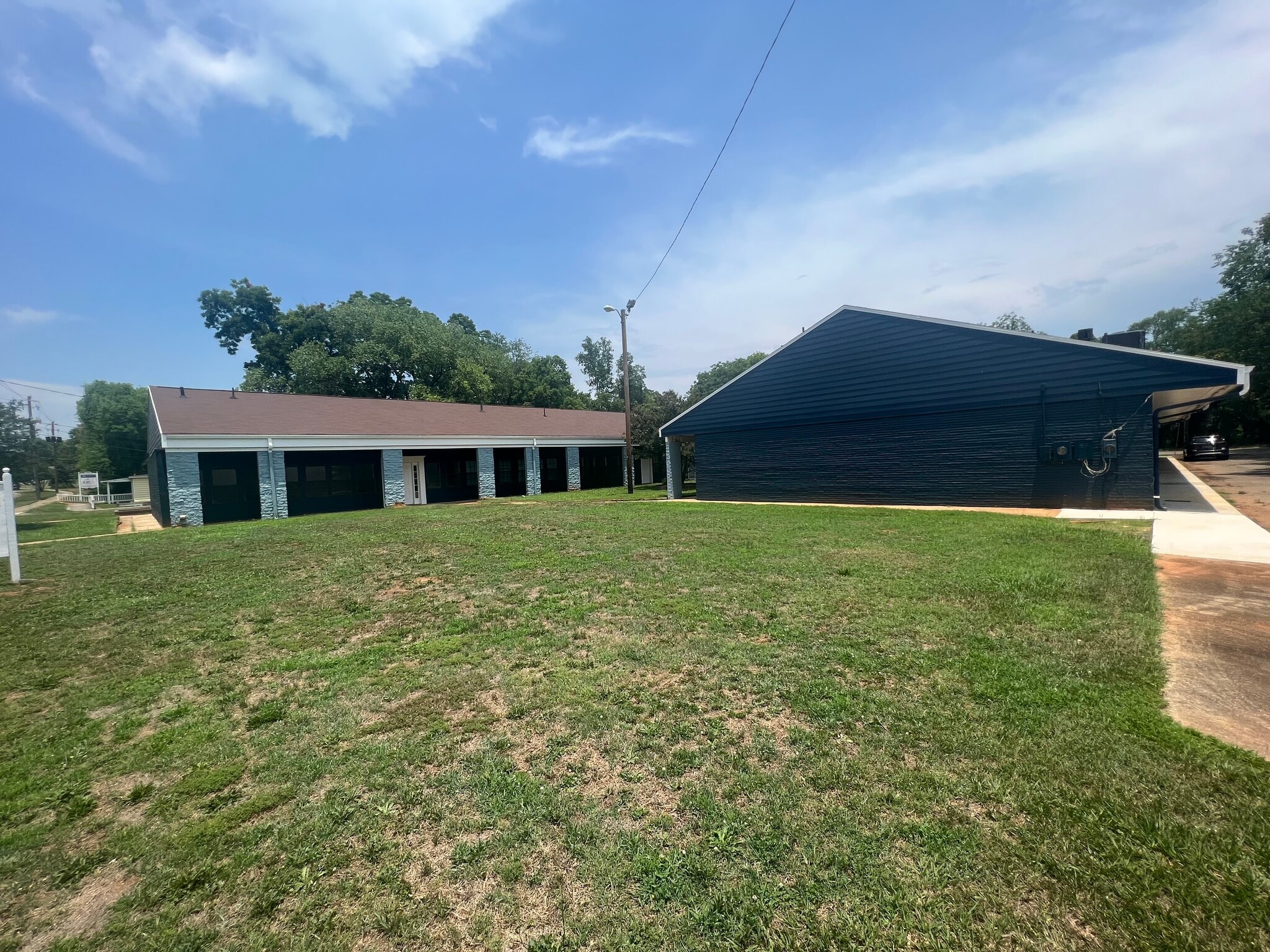 511 N Cobb St, Milledgeville, GA à louer Photo principale- Image 1 de 9