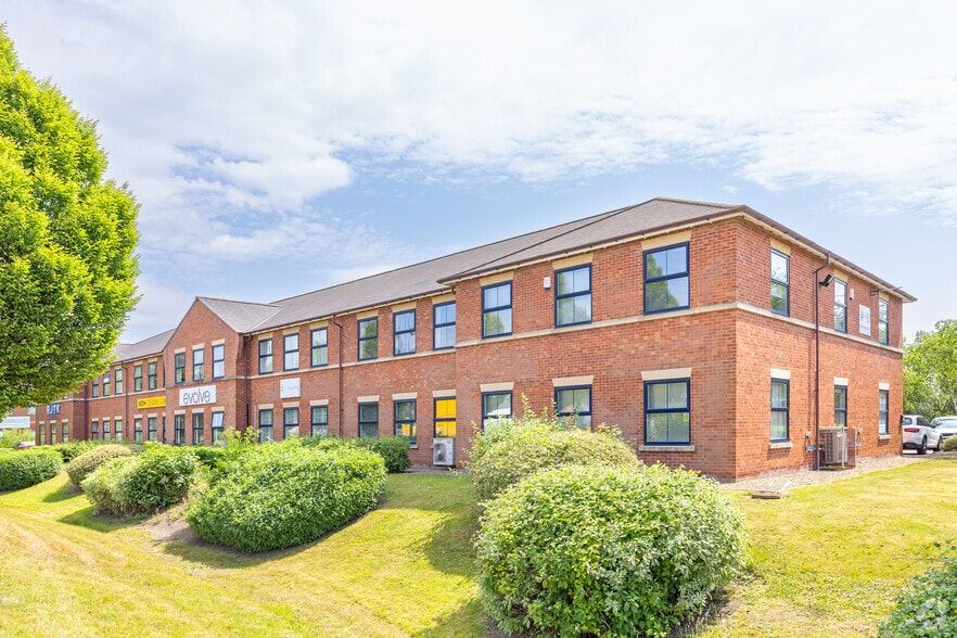 Calder Park, Wakefield for sale - Building Photo - Image 2 of 8