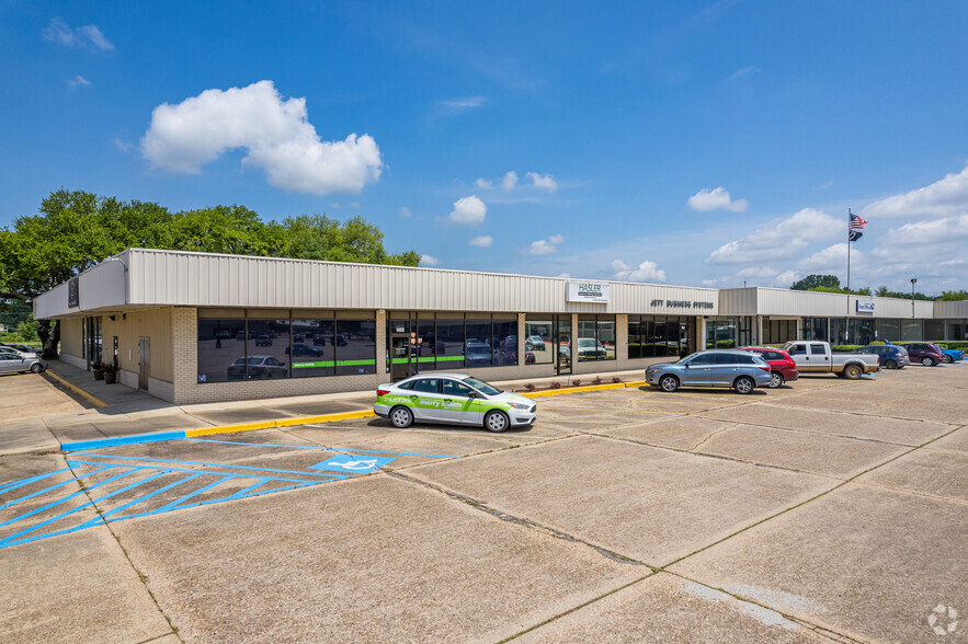 1418-1462 Hawn Ave, Shreveport, LA à louer - Photo du bâtiment - Image 2 de 7