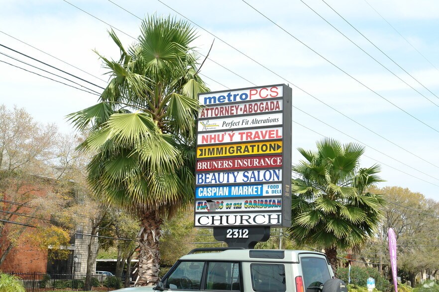 2312 W Waters Ave, Tampa, FL à louer - Autre - Image 3 de 9