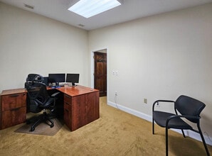 14414-14420 Old Mill Rd, Upper Marlboro, MD for lease Interior Photo- Image 2 of 6
