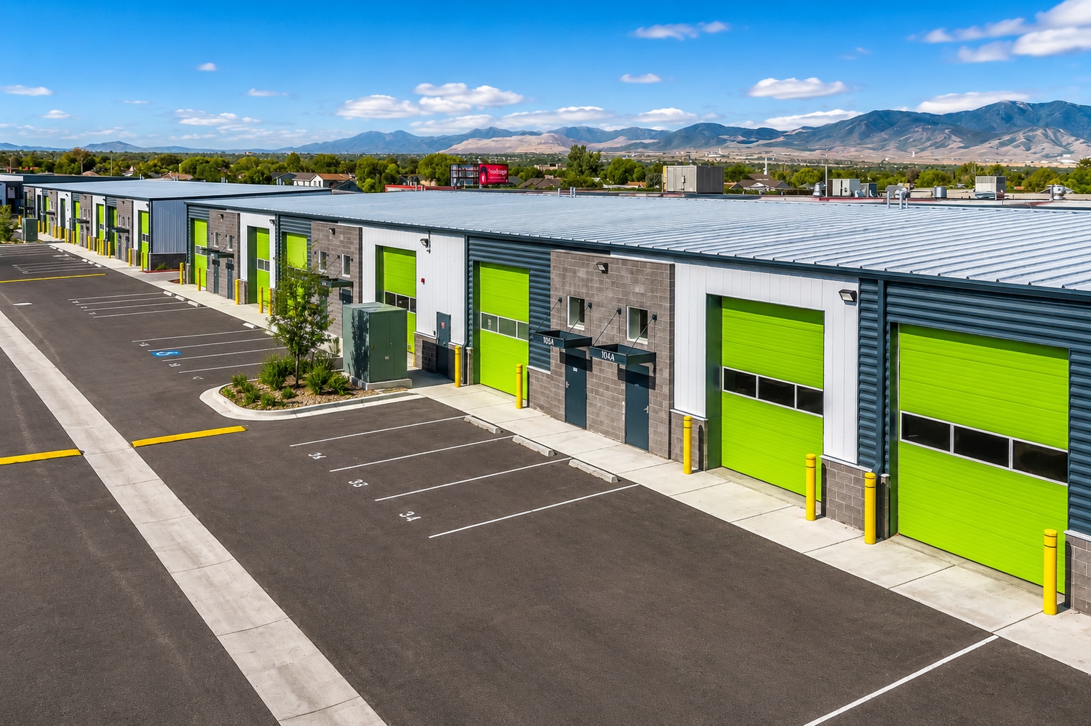 3747 W Parkway Blvd, West Valley City, UT for lease Building Photo- Image 1 of 10