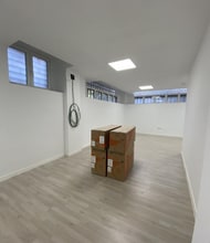 Retail in Madrid, Madrid for lease Interior Photo- Image 2 of 5