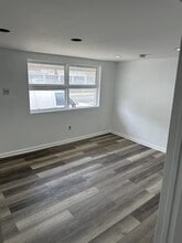 456 S Broadway, Gloucester City, NJ for sale Interior Photo- Image 2 of 12