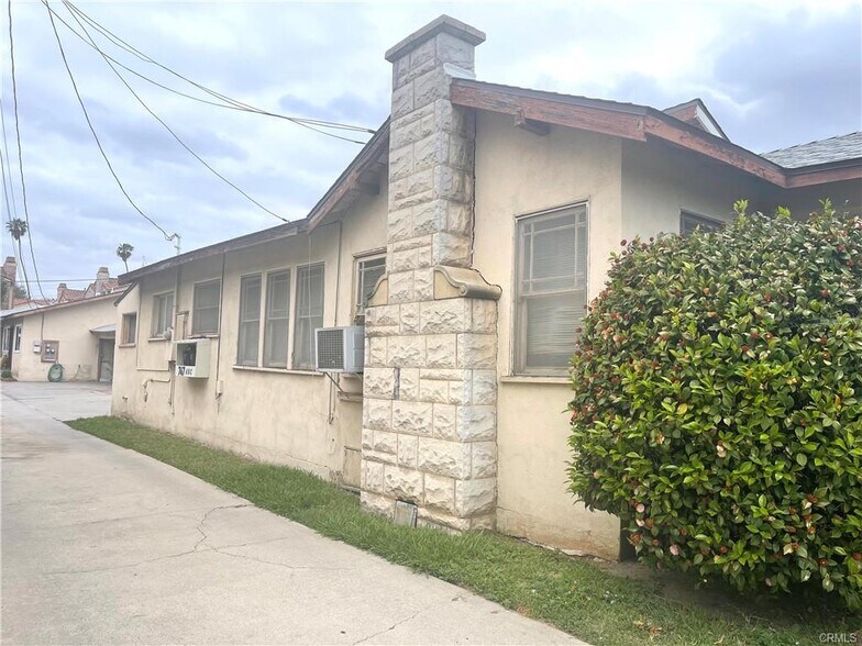 745 S Chapel Ave, Alhambra, CA à vendre - Photo du bâtiment - Image 3 de 11