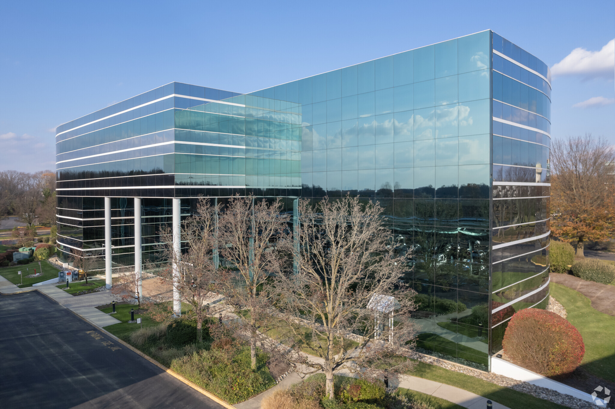 3000 Atrium Way, Mount Laurel, NJ for lease Primary Photo- Image 1 of 13