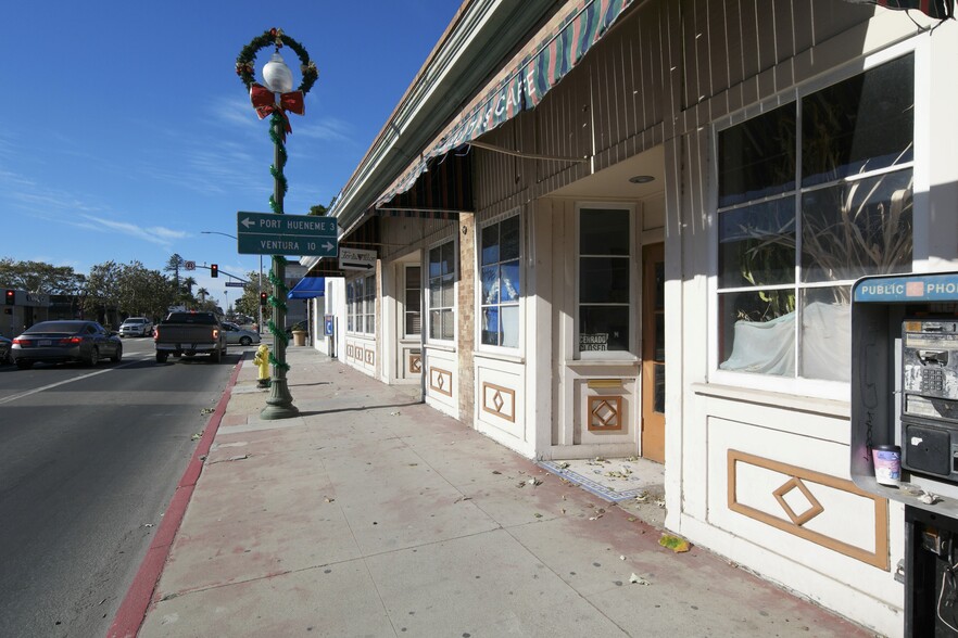 111 E 5th St, Oxnard, CA for sale - Building Photo - Image 3 of 17