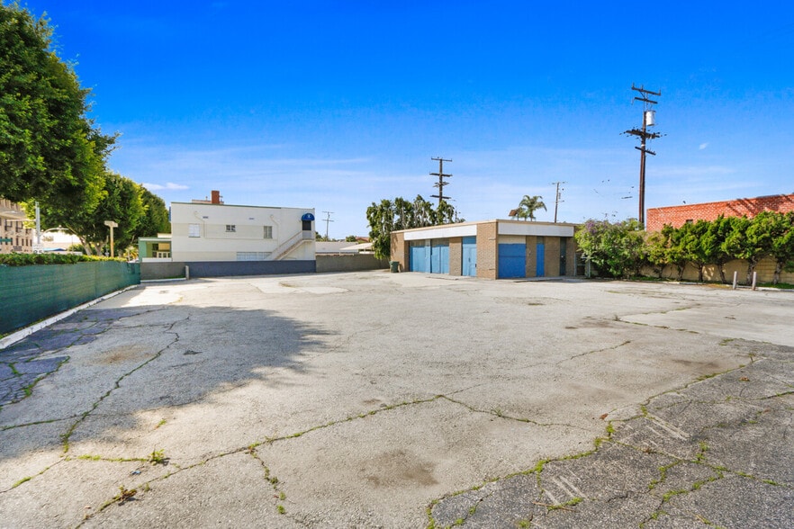 401 S Robertson Blvd, Beverly Hills, CA for sale - Building Photo - Image 2 of 6