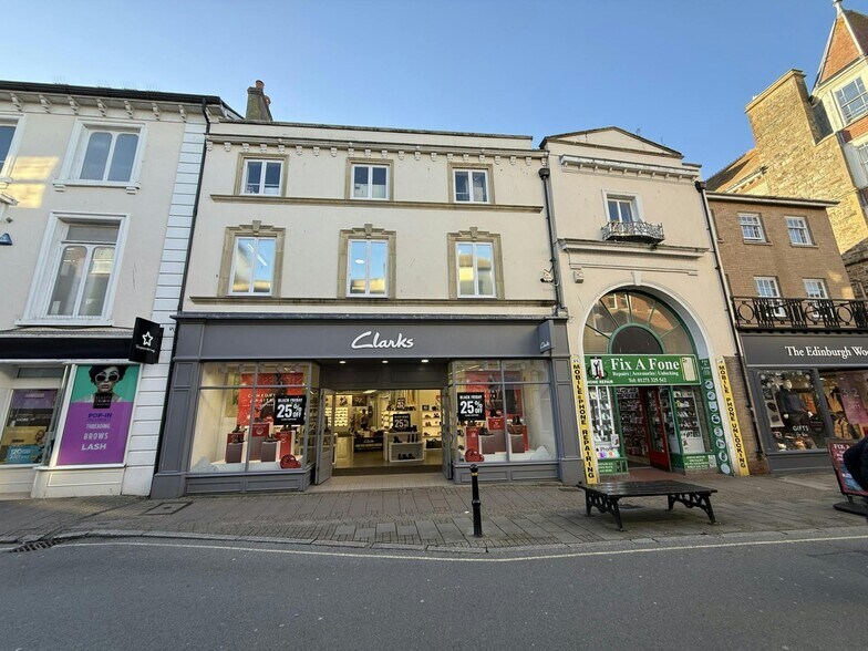 66 High St, Barnstaple à louer - Photo du bâtiment - Image 3 de 7