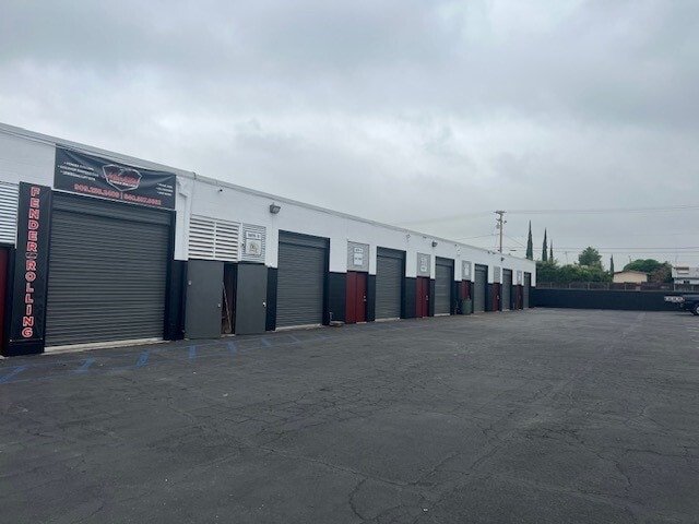 522 W 1st St, Rialto, CA for lease - Building Photo - Image 2 of 3