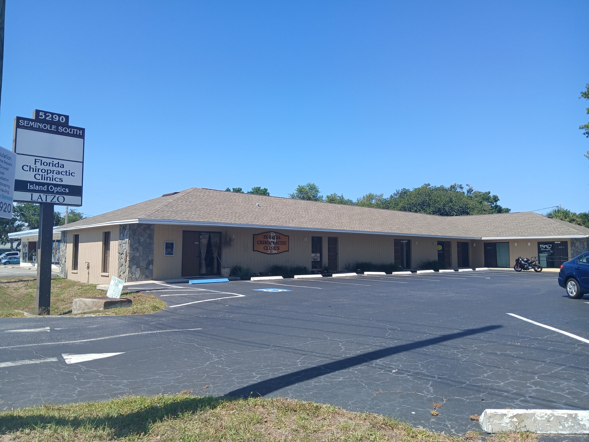 5290 Seminole Blvd, Saint Petersburg, FL for sale Building Photo- Image 1 of 38