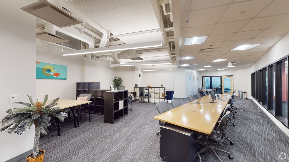 225 Dyer St, Providence, RI for lease - Matterport 3D Scan - Image 2 of 29