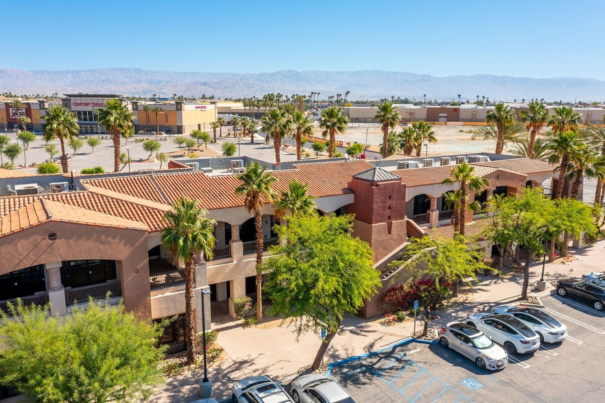 47050 Washington St, La Quinta, CA for lease - Building Photo - Image 2 of 16