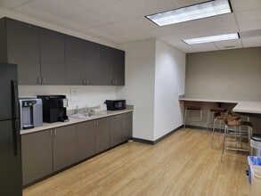 7610-7616 Standish Pl, Rockville, MD for lease Interior Photo- Image 2 of 2