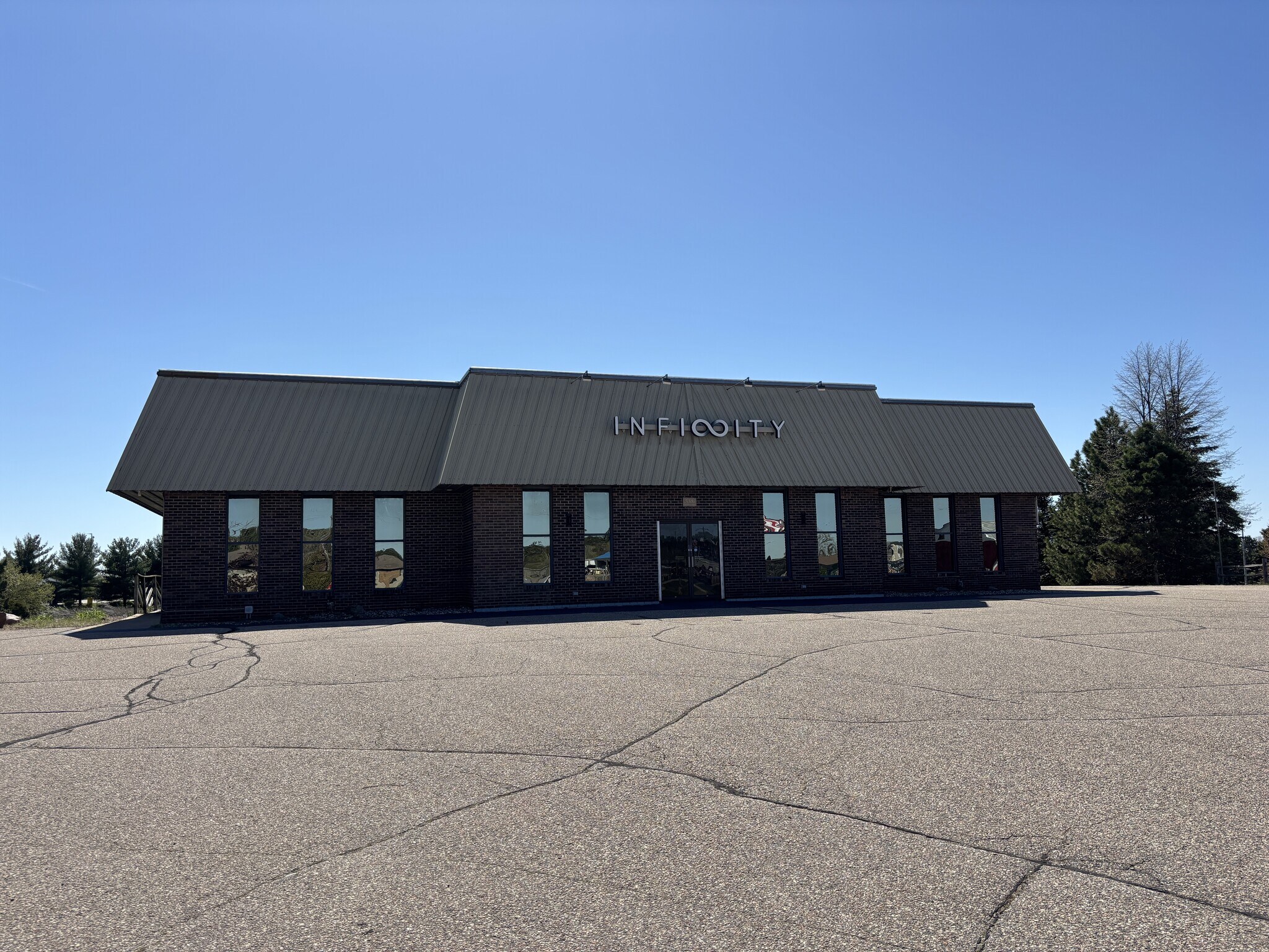 5330 Harding Ave, Plover, WI for sale Building Photo- Image 1 of 7