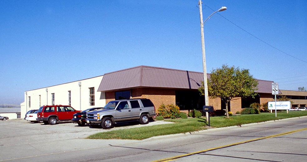 3127 Encrete Ln, Dayton, OH à vendre - Photo du bâtiment - Image 2 de 9