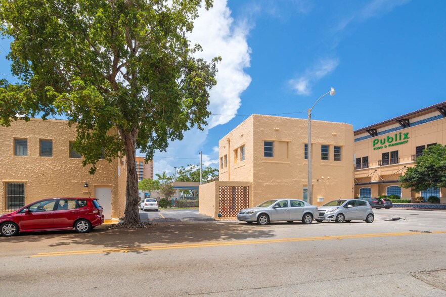 3707 SW 1st St, Coral Gables, FL for sale - Building Photo - Image 1 of 68