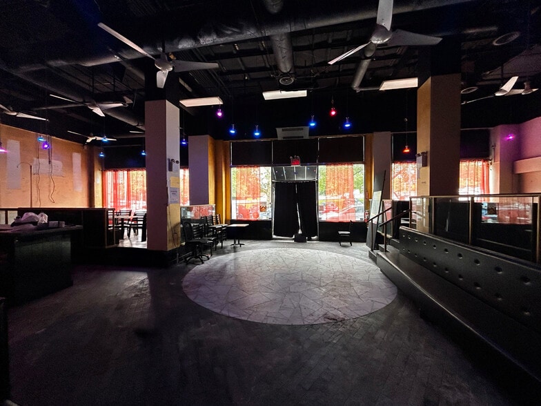 189-197 Bridge St, Brooklyn, NY for lease - Interior Photo - Image 2 of 10