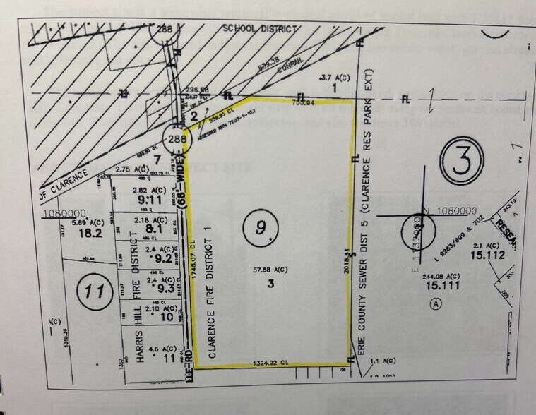 4261 Gunnville Rd, Clarence, NY à vendre - Photo du bâtiment - Image 2 de 2