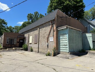 Plus de détails pour 530 Center Ave, Janesville, WI - Industriel à vendre