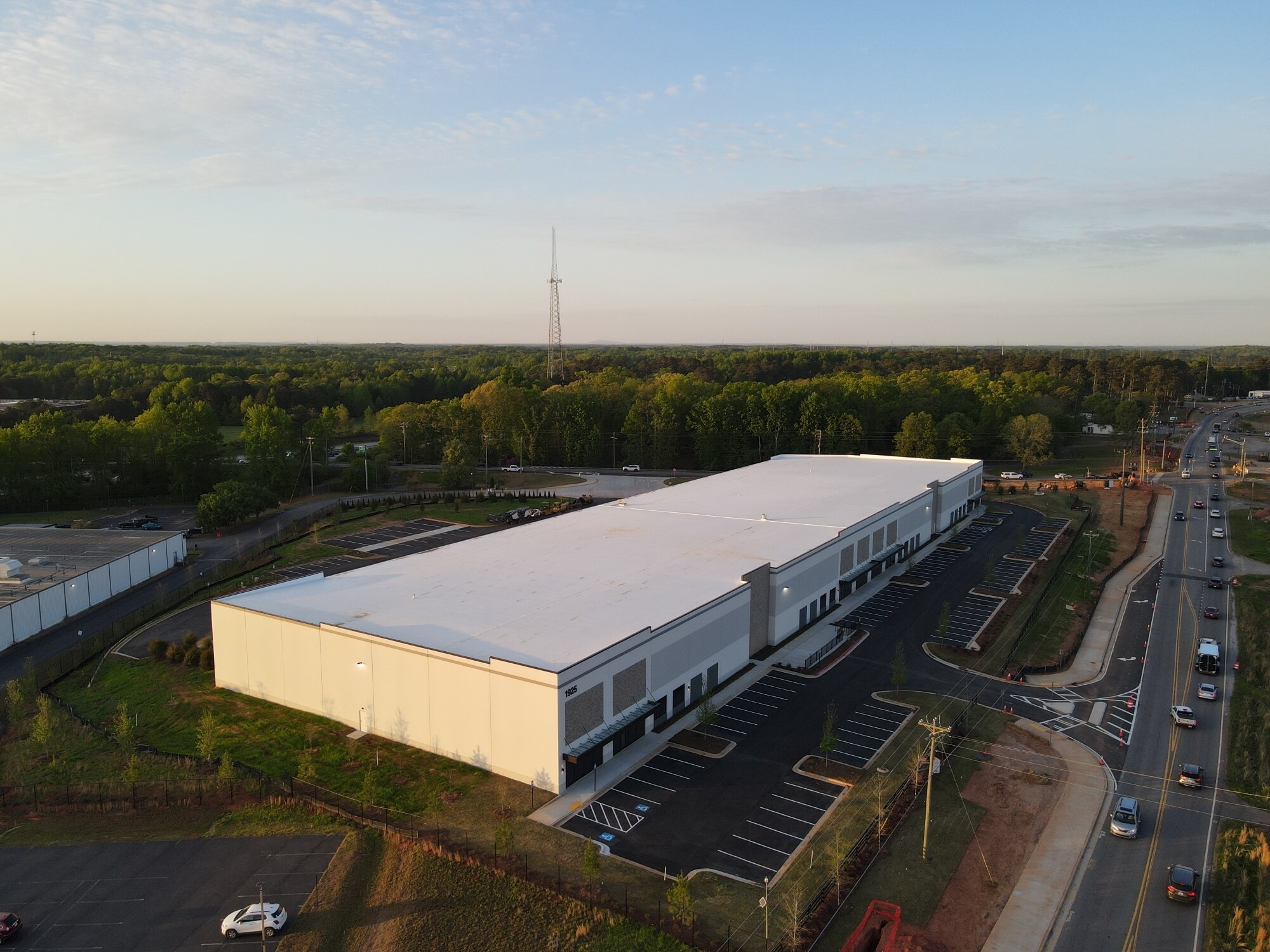 1925 Atlanta Hwy, Cumming, GA à louer Photo du bâtiment- Image 1 de 3