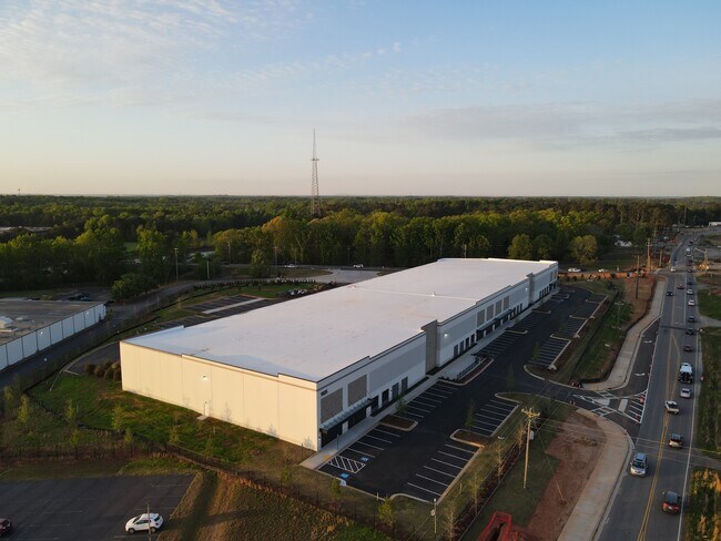 More details for 1925 Atlanta Hwy, Cumming, GA - Industrial for Lease