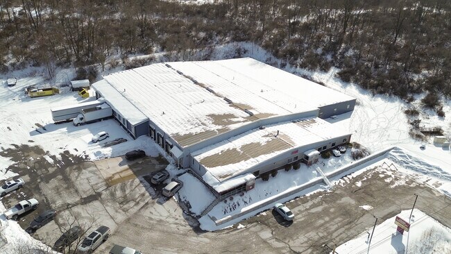 More details for 850 Eisenhower Blvd, Johnstown, PA - Industrial for Lease