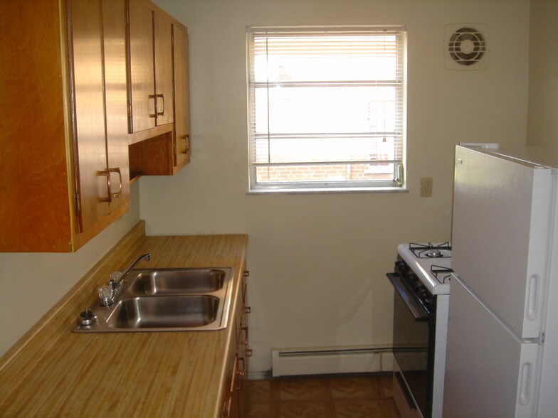 800-808 Elberon Ave, Cincinnati, OH à vendre - Photo intérieure - Image 3 de 10