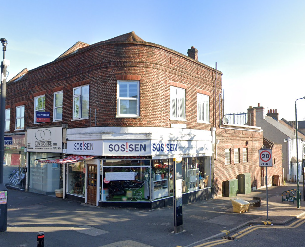 90 Central Rd, Worcester Park for sale - Building Photo - Image 1 of 2