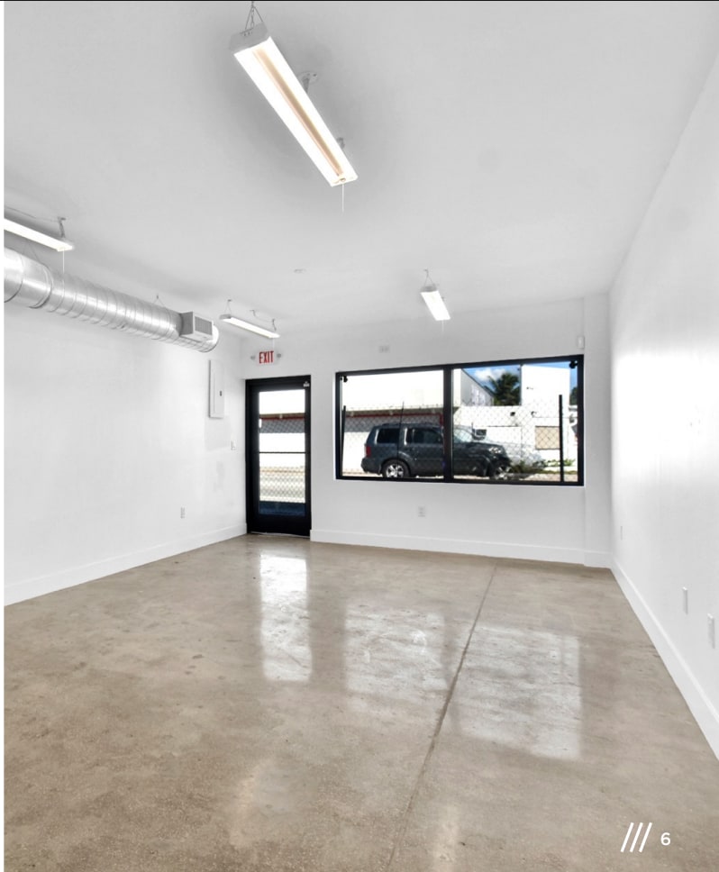 118 NW 79th St, Miami, FL for lease Interior Photo- Image 1 of 2