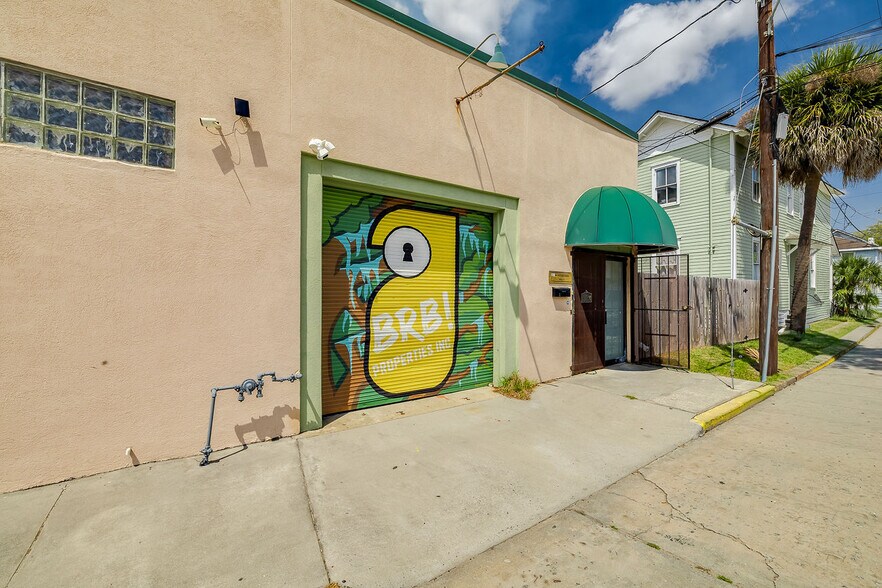 302 W Victory Dr, Savannah, GA à vendre - Photo du bâtiment - Image 3 de 51