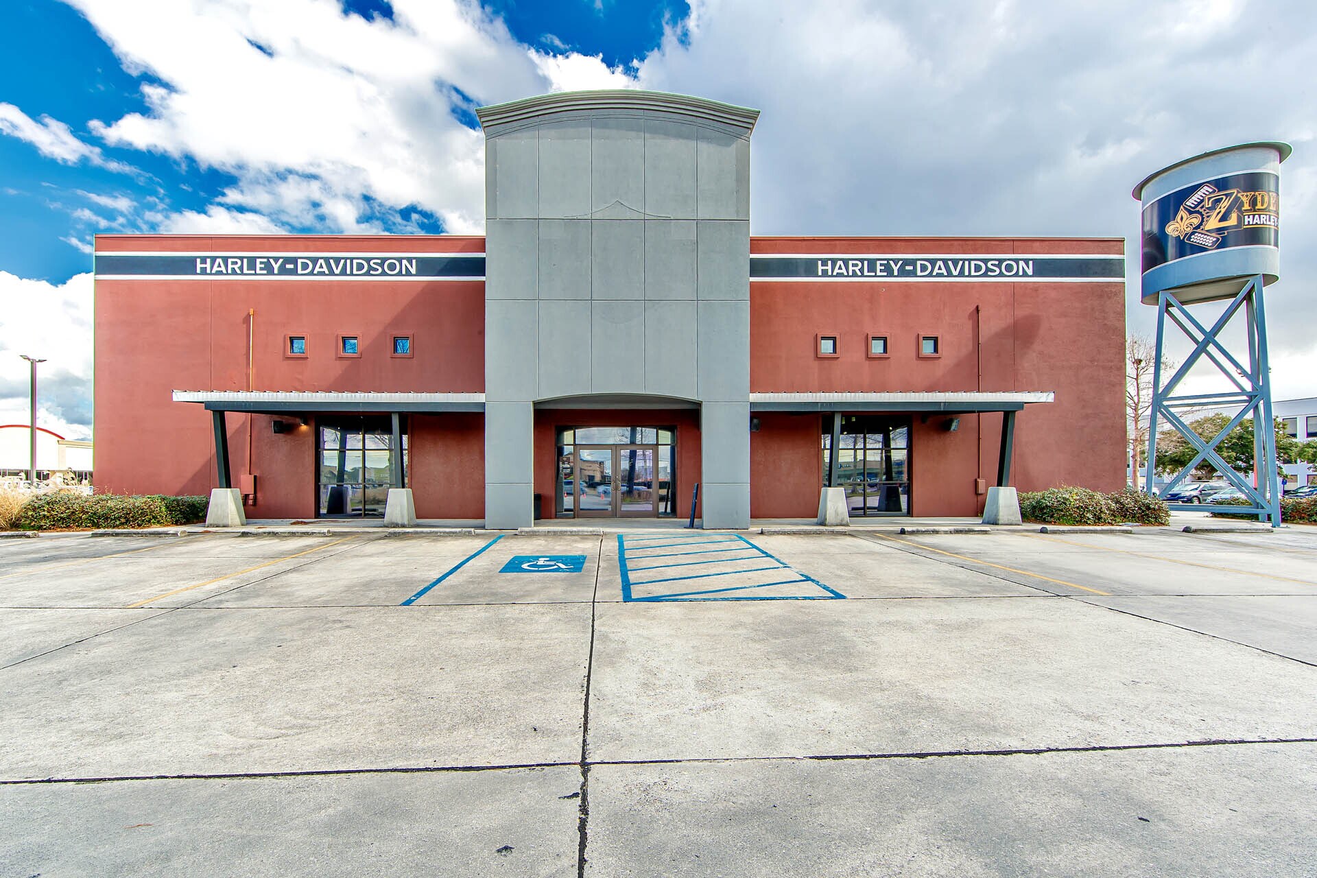 1740 Martin Luther King Jr Blvd, Houma, LA à vendre Photo du bâtiment- Image 1 de 26