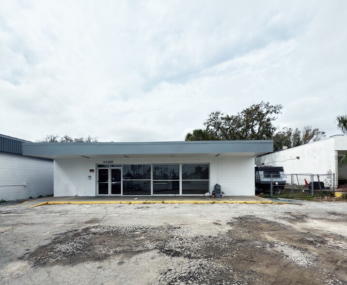 9300 N 49th St, Pinellas Park, FL à vendre - Photo principale - Image 1 de 4