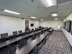 2000 Regency Pky, Cary, NC for lease Interior Photo- Image 1 of 14